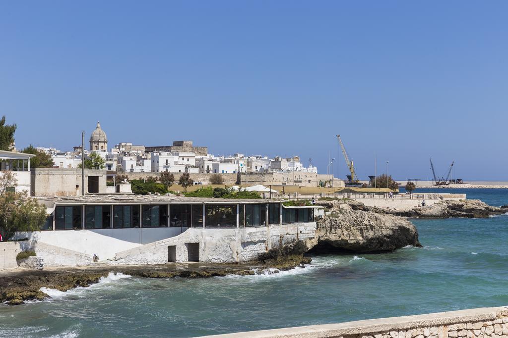 Casetta Sul Mare A Monopoli Bagian luar foto