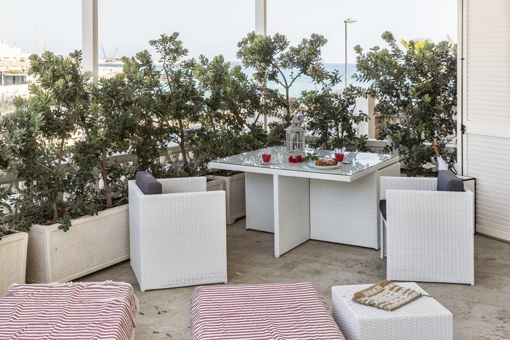 Casetta Sul Mare A Monopoli Bagian luar foto